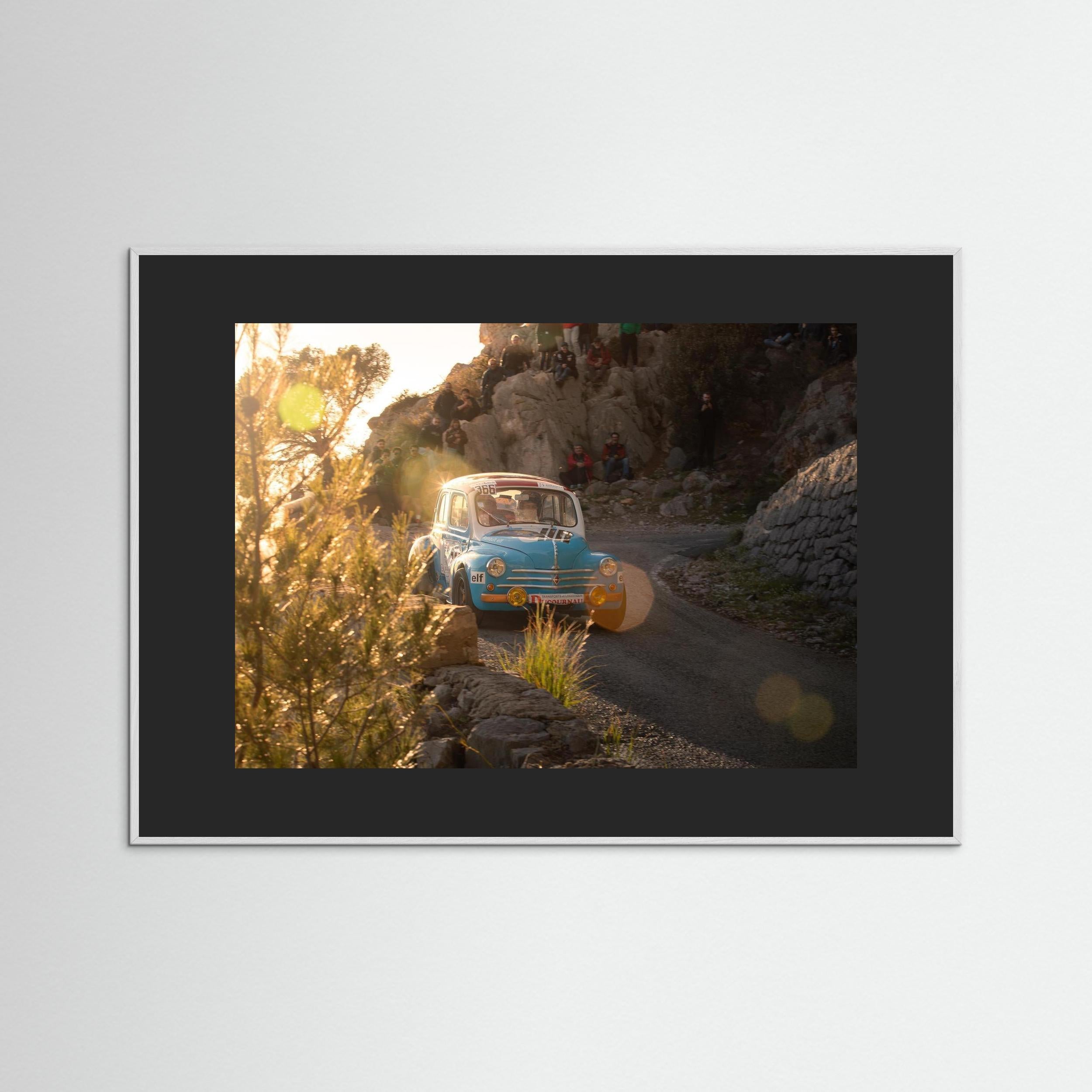 Voiture en pleine course